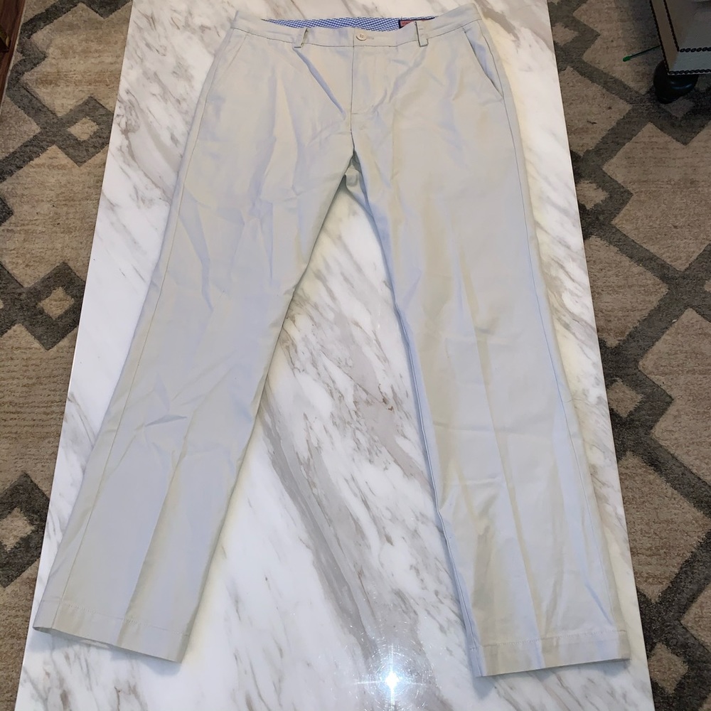 Men’s vineyard vines khaki slim fit pants